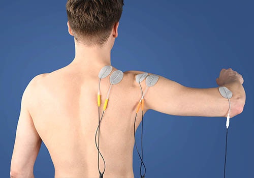 STIWELL Therapie | Armhebung ohne Kompensation (EMG) STIWELL Therapie | Armhebung ohne Kompensation (EMG)